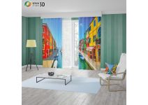 Канал меж цветных домов