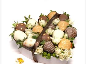 Клубника в шоколаде "Валентинка" молочная