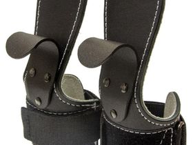 Крюки для перекладины и тяги