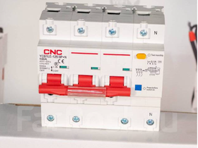 YCB1LE-125/3P+N 100A Дифференциальный автоматический выключатель