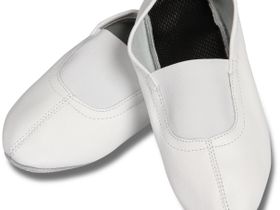 Чешки кожаные с мягкой стелькой