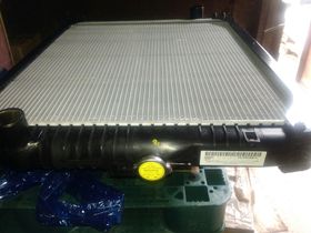 Радиатор двигателя новый  770*630*85мм HD120 D6BR 5 т. Hyundai оригинал 253006A001 253006A004 253006A002 Новый Корея