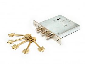 1.04.02 КРЕМЕНЬ VE Замок врезной сувальдный 5 ключей уп.1/20