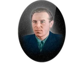 Гравировка цветного портрета на памятник