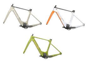 Рама карбонового гравийного электровелосипеда Hybridizer Rando