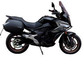 Мотоцикл CFMoto 700MT (ABS)