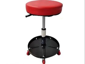 Стул на колесиках с газлифтом красный мягкий Китай